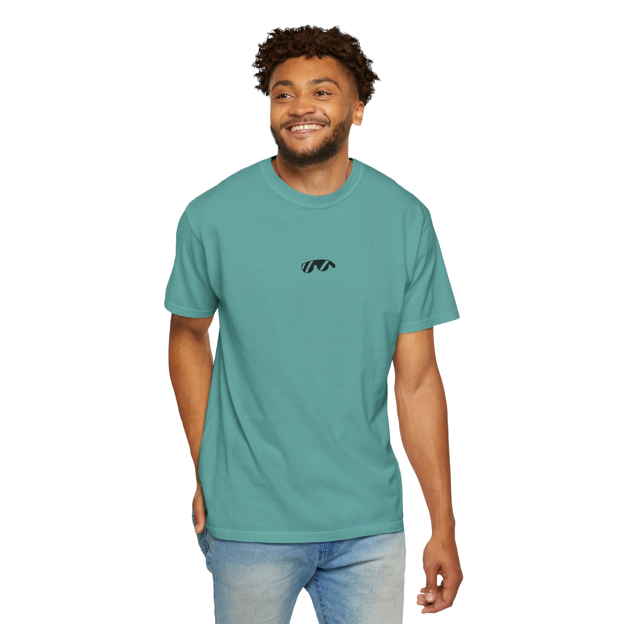 Monovi Studio Mono Graphic — Sunglasses Superhero T-Shirt